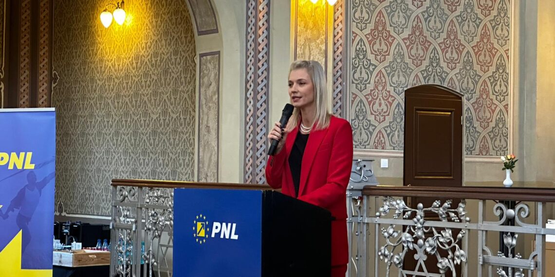 Ministrul Justiției promite colegelor de partid că legile vor fi  adaptate la nevoile femeilor. Ia în calcul registrul pentru agresorii sexuali, extinderea ordinului de protecție, telemunca pentru părinții cu copii sub 11 ani