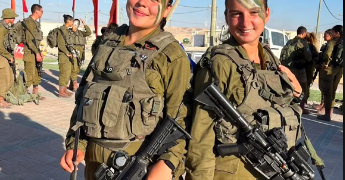 Fiica șefului de cabinet al fostului deputat Ioan Sorin Roman luptă pe front în Armata Israelului. Are 20 de ani