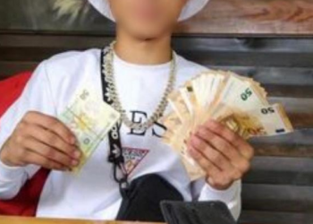 Acuzat de furt calificat și evadare, la 14 ani, a ajuns, a doua oară, după gratii. A fugit din arest la domiciliu să spargă o altă locuință