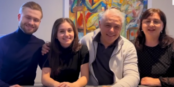 Câți bani a luat orădeanul care a câștigat Chefi la cuțite. Janni: În fiecare vară mergeam în Grecia la bunica și vara următoare în Oradea la cealaltă bunică