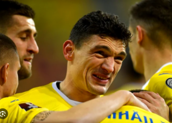 Viața după fotbal la nivel înalt. Claudiu Keșeru spune că a trecut pe la pshiholog pentru a se obișnui cu gândul că nu mai joacă fotbal. „Am avut o perioadă agitată în ultimul timp şi am preferat să mă retrag din lumina reflectoarelor, să-mi găsesc liniştea”