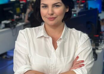 Orădeanca Maia Bondici de la Euronews, câștigătoarea concursului „Reporting: Climate!”. „Unii pădurari au strigat după noi: ”taie-i, împunge-i!””