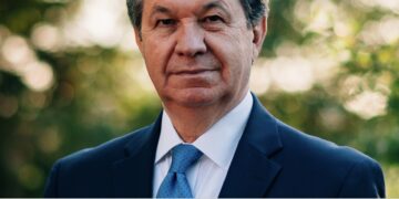 Cum arată viața unui astfel de slujitor? Paul Negruț, păstorul care știe cum să mențină echilibrul între pregătirea teologică, viața devoțională și consilierea pastorală