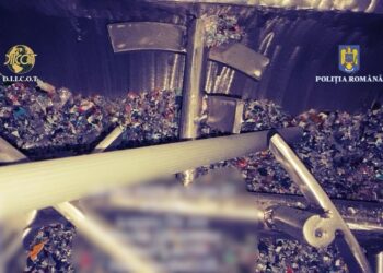 Mafia deșeurilor. Percheziții la bihorenii suspectați de contrabandă în formă calificată, fals în înscrisuri sub semnătură privată și uz de fals