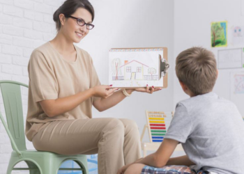 Pshihologii bihoreni vor dezbăte un proiect de lege cu implicații semnificative asupra profesiei. Se referă la protecția minorilor față de pericolele din social media