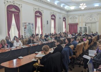 Notarii și primarii din Bihor, față în față pentru unificarea practicii la nivel administrativ și fluidizarea raporturilor civile