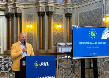 Prefectul Țiplea și-a sărbătorit aniversarea cu femeile din PNL