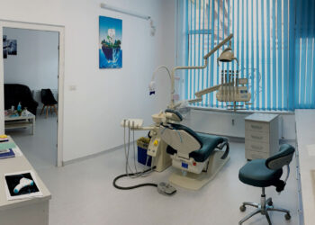 Medicii stomatologi din Bihor își aleg reprezentanții. Nume sonore din domeniu pe listele de candidați