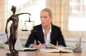 Avocații condamnați nu pot fi excluși din profesie