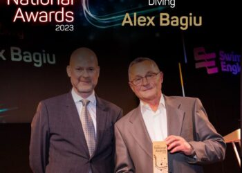 Fostul antrenor al Crișul Oradea, Alex Bagiu, antrenorul anului în Anglia: ”Am fost cu adevărat șocat, dar sunt foarte încântat să câștig”