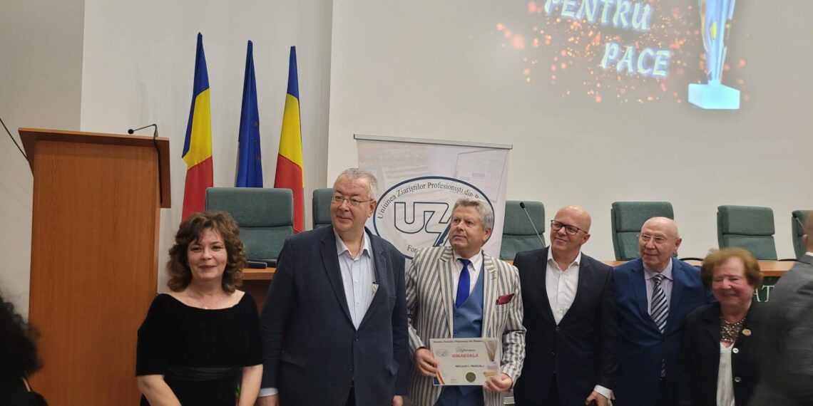 Oncologul Simona Mihuțiu din „anticamera morții”, premiată de UZPR. Președintele UZP Bihor, Șerban Carțiș, lauri pentru prestația sa