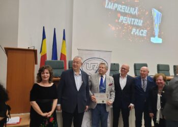 Oncologul Simona Mihuțiu din „anticamera morții”, premiată de UZPR. Președintele UZP Bihor, Șerban Carțiș, lauri pentru prestația sa