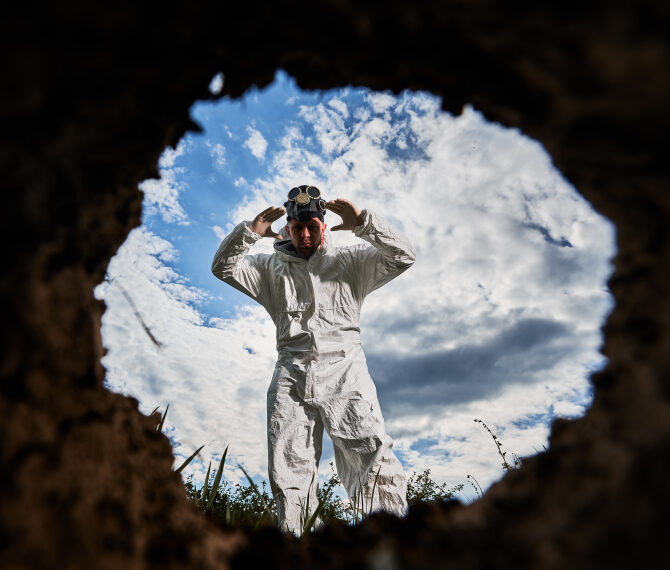 Cadavrul unei profesoare de matematică, moartă în 2020, deshumat pentru a demonstra că nu a murit de COVID