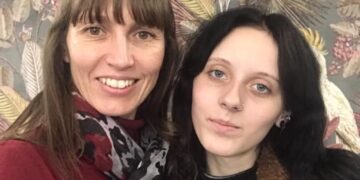 Larisa Popa a rămas fără ambii părinți la o vârstă crucială. Povestea bursierei care spune că “Asociația Bunul Samaritean e o lumină care mi-a strălucit în viață când aveam nevoie“