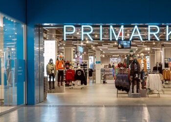 Primark anunță că deschide primul magazin din Vestul țării