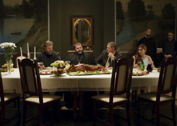 Ciprian Mega: Posturile de paroh se promit în schimbul unor „donații” mai mari de 25.000 de euro. Oameni ca ierarhul și protopopul din materialul Recorder au intervenit ca filmul «21 de rubini» să fie cenzurat, întrucât produce sminteală