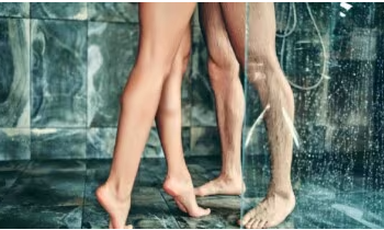 Cuplul care a făcut sex într-o piață din Oradea, condamnat