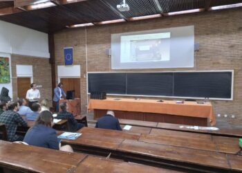 Doi studenți orădeni au găsit o soluție software originală care integrează module CAE și CAD pentru un sistem performat de proiectare asistată de calculator