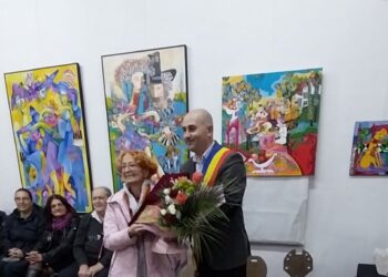 Așa bunică, așa nepot. Pictorița Stela Vesa, cetățeam de onoare al Beiușului. Celebrul medaliat olimpic Tamio-Vesa Nakajima e nepotul său. Imagini inedite