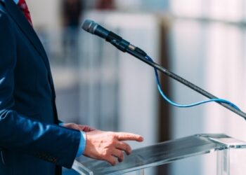 Guvernul răspunde pozitiv solicitării UNBR de a modifica definiția noțiunii de influență politică