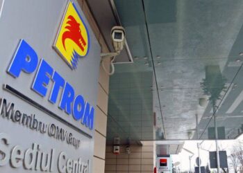 Ofertă jignitoare din partea austriecilor pentru angajații care au adus companiei un profit de 2,5 miliarde lei în 9 luni. Protest al angajaților OMV Petrom din Suplacu de Barcău (Asset 1 Crișana Banat)