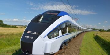 23 de noi rame electrice din cele 62 vor circula pe rutele regio din Transilvania și Banat. Viteza atinsă: 160 km/oră