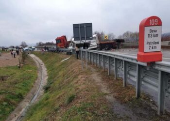 Accident mortal la Rieni, patru victime