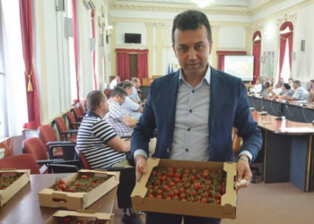 Care e secretul fiului unei familii de țărani din Bălaia,  Cristian Buzlea, directorul OJFIR  care aduce iar Bihorul pe locul I național. Finanțări de 53 de milioane de euro pentru satele Bihorului