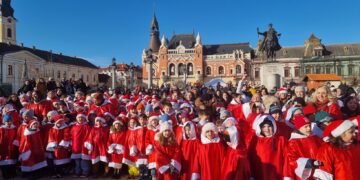 Colindul moșilor în Piața Unirii