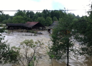 Risc de viituri și inundații pe râurile Crișul Negru, Holod și Barcău