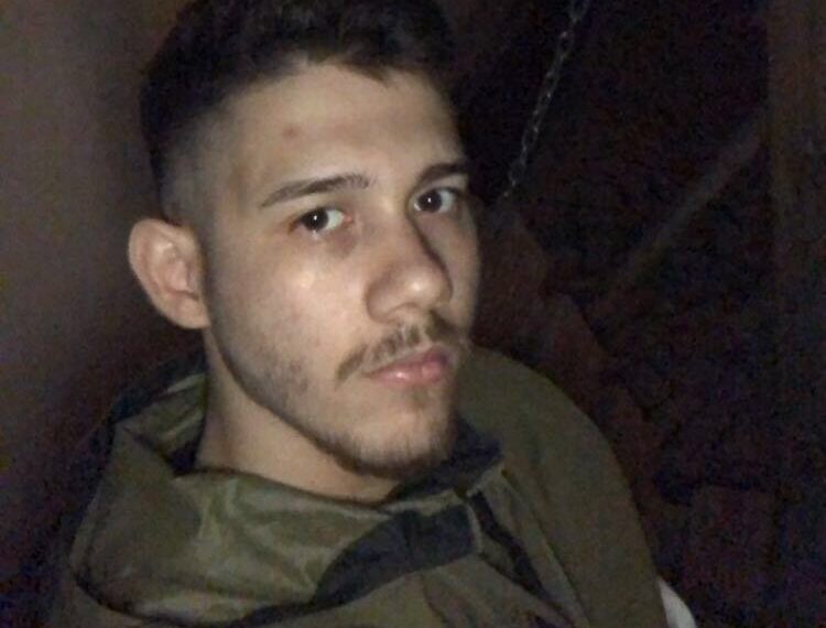 Tânărul care și-a omorât tatăl, Dinu Lupaș, reținut. Și-a provocat singur rănile