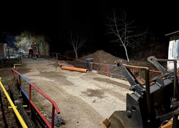 Un bărbat de 53 , moarte cumplită sub un morman de pâmânt. Un altul a fost îngropat până în gât