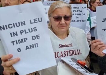 Protestul grefierilor la sediul Înaltei Curţi de Casaţie şi Justiţie