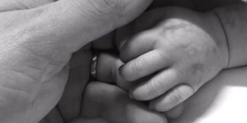 Momente sfâșietoare în familia fostului consilier județean Ioan Sala. Nepoțelul său a devenit îngeraș