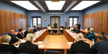 GALERIE. Ce i-au cerut cei mai influenți reprezentanți ai cultelor ministrului Familiei la întâlnirea de la Oradea