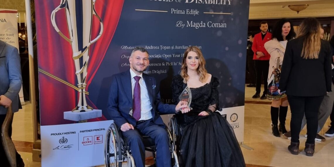 A înfrânt destinul. La 25 de ani, medicii i-au spus că în doi ani mușchiul cardiac o să- i cedeze. Ovi Milian, premiat la Gala Voices of Disability