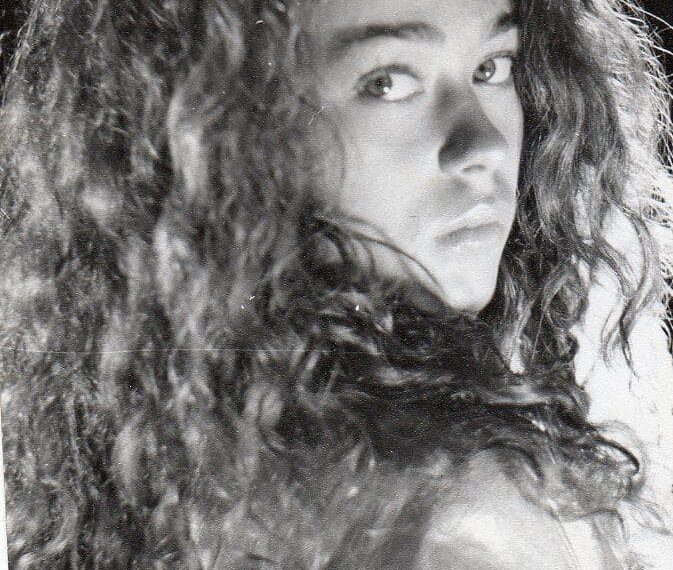 13 ani de când sora de o frumusețe îngerească a Oliviei Steer e atât de vie în gândurile ei. Ce lecție a învățat de la Lavinia care a aflat că are cancer la câteva luni de sarcină