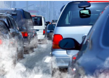 Staţionarea cu motorul pornit ar putea fi interzisă