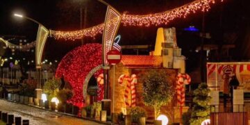 Târgul din Bihor unde turiștii experimentează magia Crăciunului cu colinde și obiceiuri tradiționale