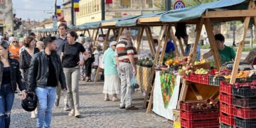 Târgul produselor bihorene se mută din Piața Unirii sub pasajul Vulturul Negru