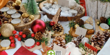 Cadouri artizanale de Crăciun, ornamente din lemn și ceramică, ustensile, bijuterii unicat, turtă dulce