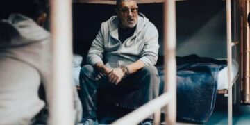 Orădenii pot afla ce se ascunde în spatele visului  unui actor de a pune în scenă „Visul unei nopţi de vară” de William Shakespeare cu un grup de deţinuţi dintr-un penitenciar. Serghei Mizil, șeful deținuților