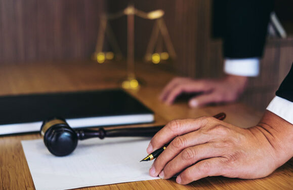 Acțiune în daune-interese: restrângerea, pe cale convenţională, a dreptului de proprietate în privința atributului folosinţei acestui drept| Jurisprudență ÎCCJ