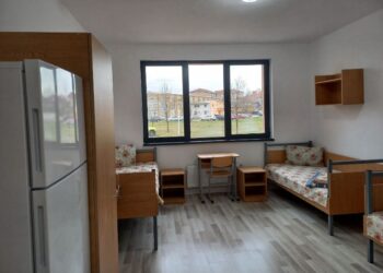 Camere noi de cămin pentru studenții  Universității din Oradea