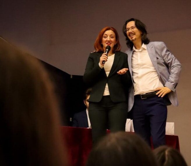 Mesajul emoționant al partenerei de viață a judecătorului Cristi Danileț după pensionare. Ce i-a transmis orădeanca