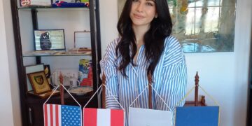 Studenta cu trei cetățenii de la U Oradea. Dominique Faina s-a născut în State și a crescut în Austria. Vrea să fie profesor de germană în Oradea