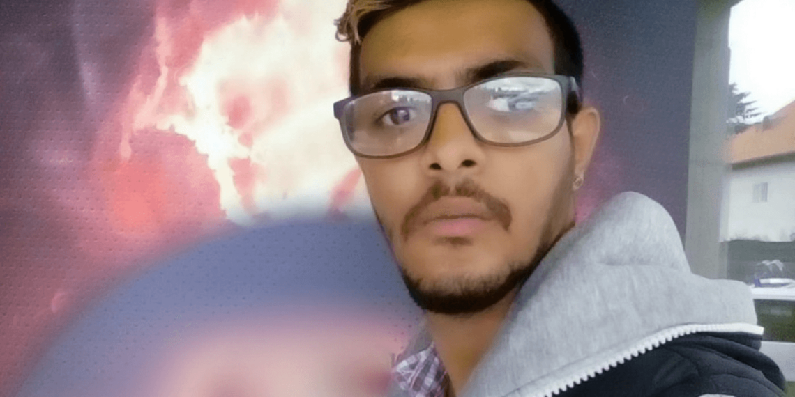 Escrocul care s-a dat comisar șef de poliție, ofițer , condamnat 3 ani și 8 luni. În trecut a pretins că e femeie și strânge bani pentru orfani. În decembrie, liber pe prescripție