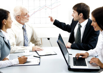 Cele mai căutate locuri de muncă în 2023, job-uri în care românii sunt plătiți regește