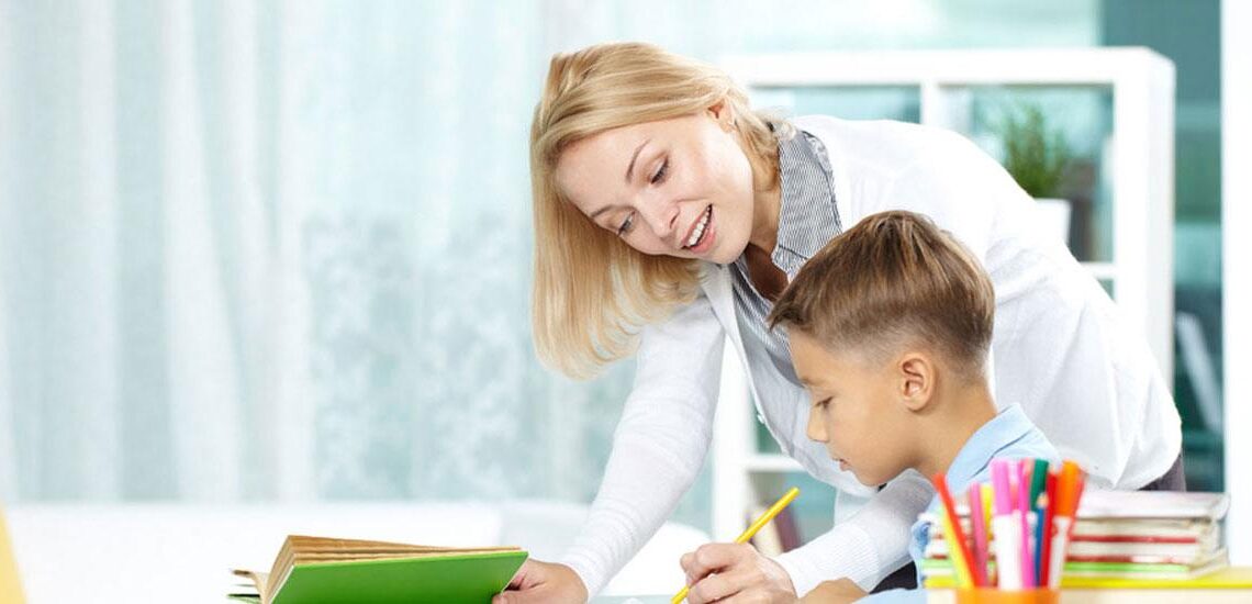 Sancțiuni pentru profesorii care fac meditații contra cost cu elevii de la clasă. Până la 2 ani închisoare