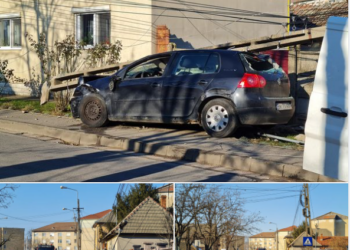 Accident spectaculos. A ras un stâlp de electricitate pe o stradă din Oradea